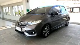 [Low KM] Honda JAZZ RS Matic at cvt 2018