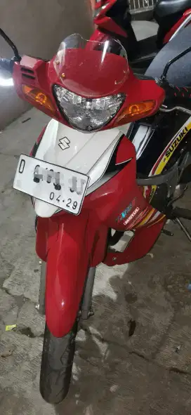 Jual satria hiu 2004