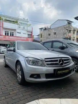 Mercedes Benz C200 CGI 2011