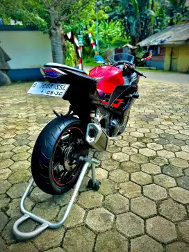 Kawasaki Ninja 250 Fi SE 2015 B Jaksel pajak panjang 05-2026 km rendah