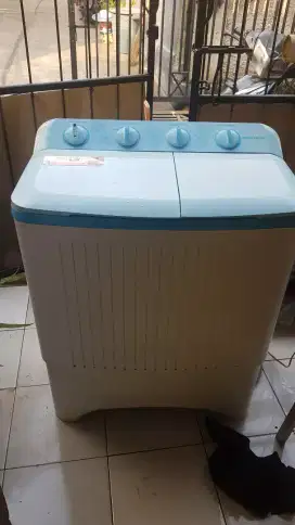 Jual mesin cuci polytron pwm 7073