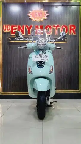 UD ENY MOTOR - Piaggio Vespa LX 125 Batik series thn 2023 super
