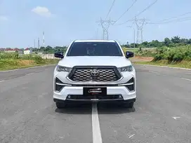 [LIKE NEW !!] TOYOTA INNOVA ZENIX Q HYBRID 2023