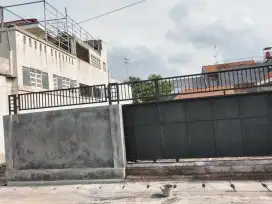 Tukang Las Listrik dan Tukang Bangunan