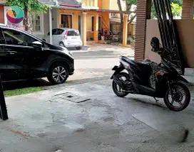 Disewakan rumah di perumahan kota wisata Cibubur