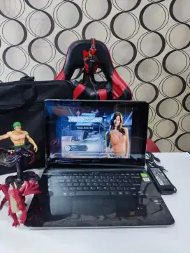 Sony Vaio Touchscreen Core i5 RAM 8GB SSD Dual VGA Siap Pakai