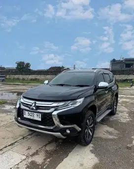 MITSUBISHI PAJERO SPORT DAKAR AT 2.4 HITAM 2017 BANDUNG MATIC