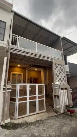 Rumah Minimalis 2 Lantai Area Cluster Tasikmadu Dekat Akordion Suhat