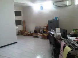 Gudang Margomulyo Permai Kosong baru akir Juni 2025
