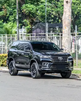 New Fortuner 2.8 GR SPORT LUX Tahun 2022