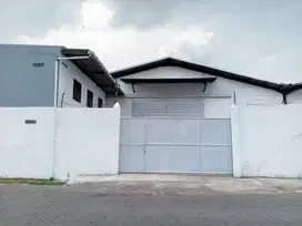 Disewakan Gudang Suri mulia margomulyo dekat angtropolis, tandes