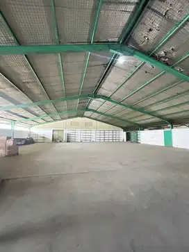 DISEWAKAN GUDANG DI KAPUK UK 60X20 ADA LIFT BARANG HARGA MURAH
