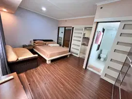 DISEWAKAN 2BR RENOVASI JADI 1BR APARTEMEN MAPLE PARK SUNTER