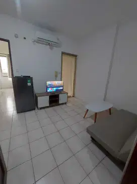 2BR Furnished Apartemen Mediterania Garden 1 - Mall Central Park