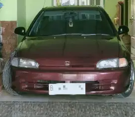 Mobil honda civic genio 92/93 matic