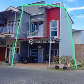 DIJUAL VILLA JALAN KAPTEN RAHMAD BUDDIN KOMPLEK ROYAL MANSION (Hendra)