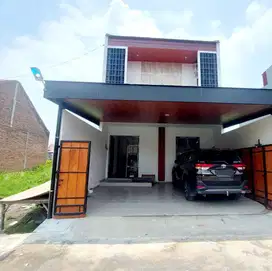 Rumah cantik modern siap huni dekat superindo Kartasura