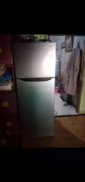 Kulkas LG 2 pintu