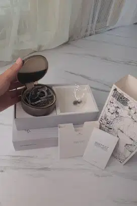 Moondrop May Fullset Jarang Pakai NORMAL TERMURAH