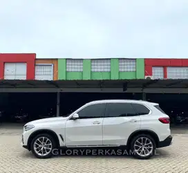 BMW X5 2021/ 2022 KM 28rb ANTIK