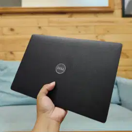 Ultrabook i7 8th Slim Dell 5300 Bezelless Display Powerful Siap Kerja