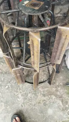 Roda traktor Capung Metal