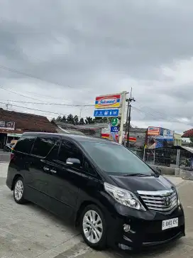 Toyota alphard hitam pajak hidup