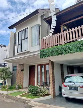 Dijual rumah bagus 2 lantai cluster area Parigi Bintaro Pondok Aren