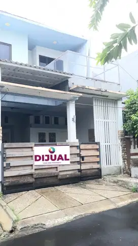 Rumah siap huni terawat  Deket summmarecon