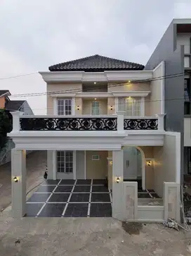 Rumah Mewah Dalam Komplek Dekat Pintu Toll Desari