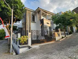 Rumah mewah semi furniture candi Kalasan Manyaran siap huni