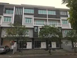 Disewakan 3 Ruko Gandeng Ruko Elang Laut Boulevard Pantai Indah Kapuk