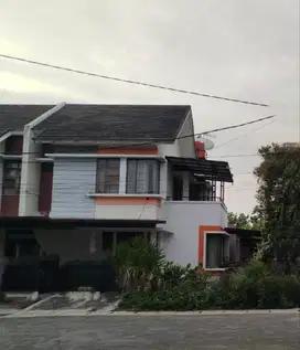 Rumah Lux Minimalis Ujung Berung Town Square