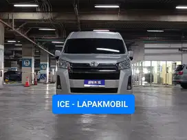 Hiace 2.8 Premio Manual Tahun 2023 Pajak panjang