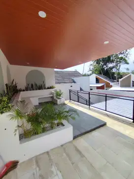 Rumah Villa Asri + Kolamrenang Area jl. Palagan