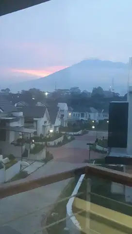 Rumah Dijual Kota Bogor Tipe 144 SHM Rancamaya Golf Estate