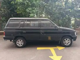 Isuzu panther minibus long chasis 1992