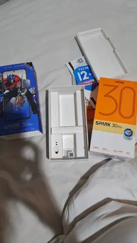 Tecno 30 pro 8/128 like new