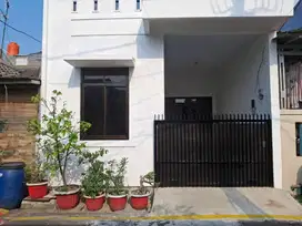 Dijual Rumah Modern Kekinian dekat Tol Anti Banjir Bekasi Timur Bekasi