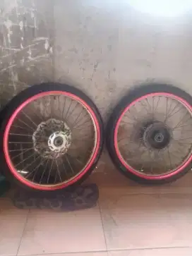 Kalo mau Chet aja