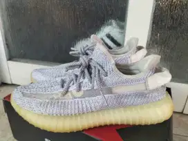 Adidas yeezy 350v2 original second uk.44 2/3