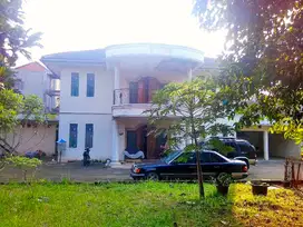 Dijual dibawah pasaran rumah mewah 2 lantai tanah luas 1.255m2 di Limo
