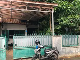 Dijual Rumah di Jl. Turi,  Lenteng Agung, Jagakarsa, Jakarta Selatan