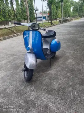 Dijual Vespa Pajak on terima balik nama pembeli bisa