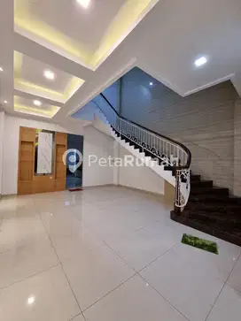 Dijual Villa Lux Komplek Griya Riatur Daerah Medan Helvetia (Meira)