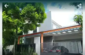 Dijual Rumah Hook 2 lantai di Kencana Loka BSD sektor 12