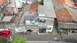 DIJUAL TANAH DENGAN BANGUNAN DI BABAKAN, KOTA TANGERANG