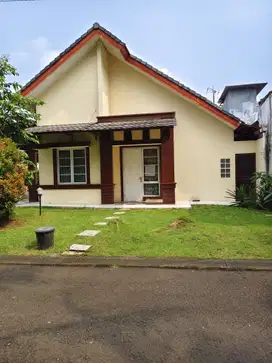 Disewakan Cepat Rumah Kota Wisata Siap huni