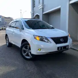 Lexus RX270 AT 2011 Putih CBU HONGKONG Version Sunroof Interior Hitam