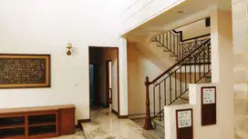 Rumah Di Sunter 3+1 Kamar Lokasi Strategis